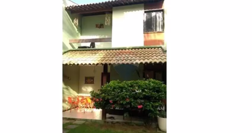 Descubra a casa duplex dos seus sonhos em um condomínio à venda em porto de galinhas!