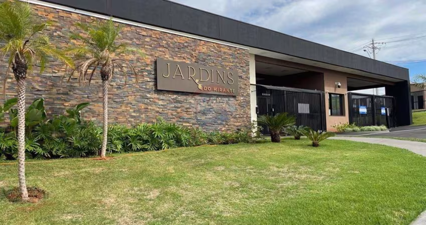 Lote de ilha, esquina, plano com  342,32m2 no Condomínio Jardins do Mirante