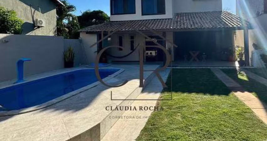 ÓTIMA CASA COM EXCELENTE LOCALIZAÇÃO EM LAURO DE FREITAS!