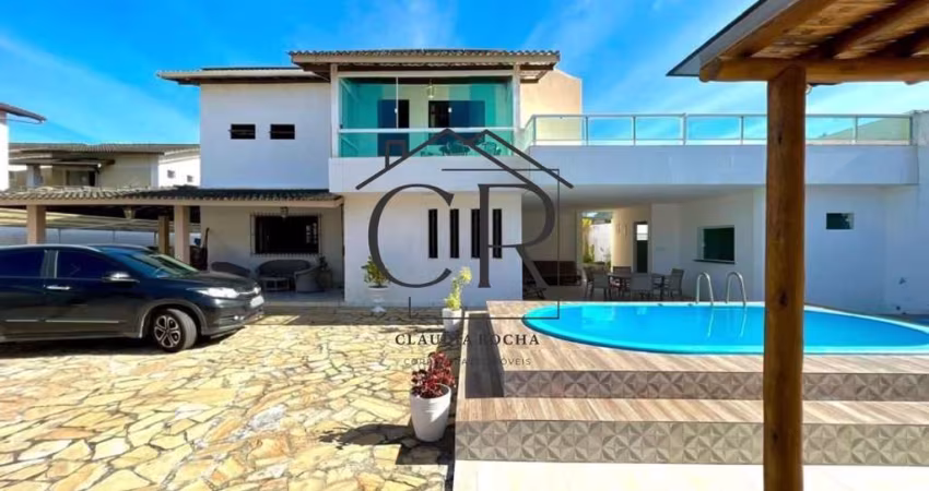 Casa solta localizada a poucos passos da Praia do Flamengo!
