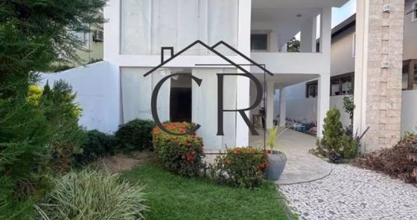 Oportunidade ímpar de morar em condomínio clube, ao lado de Vilas do Atlântico!