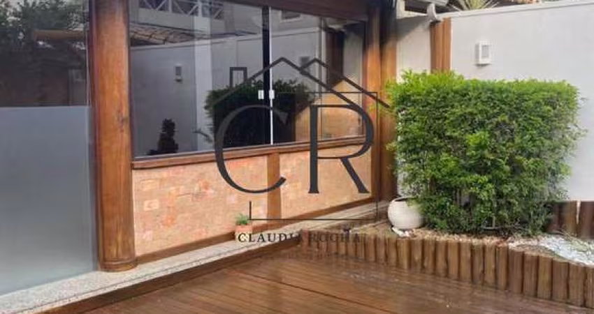 Super decorada, pronta para morar, em condomínio com portaria 24h!