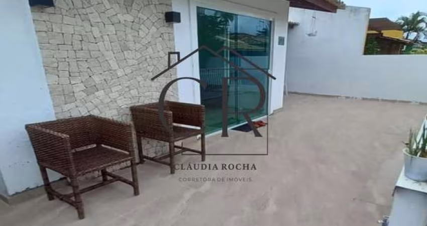 Linda casa térrea ao lado de Vilas do Atlântico, a poucos metros da praia mais linda do litoral!