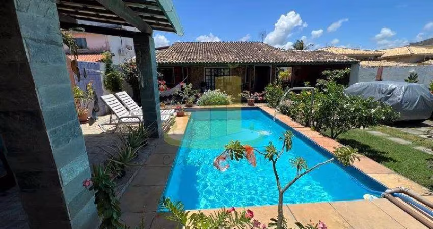 Linda casa térrea com mega área externa |Pronta para morar!