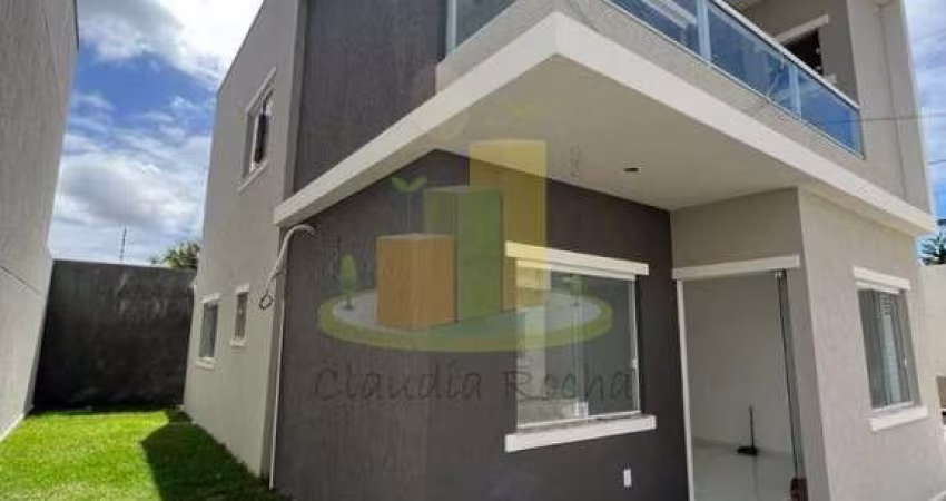 ÓTIMA CASA DUPLEX EM CONDOMÍNIO FECHADO