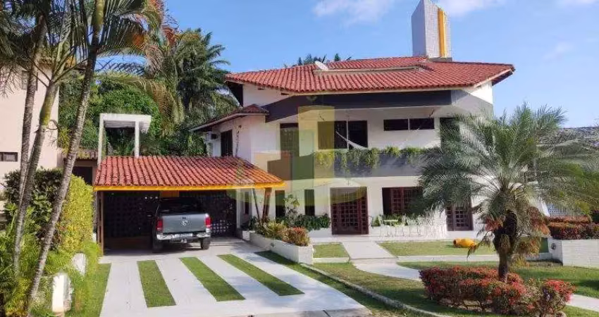 Excelente casa 4 suítes em condomínio, ótima localização!
