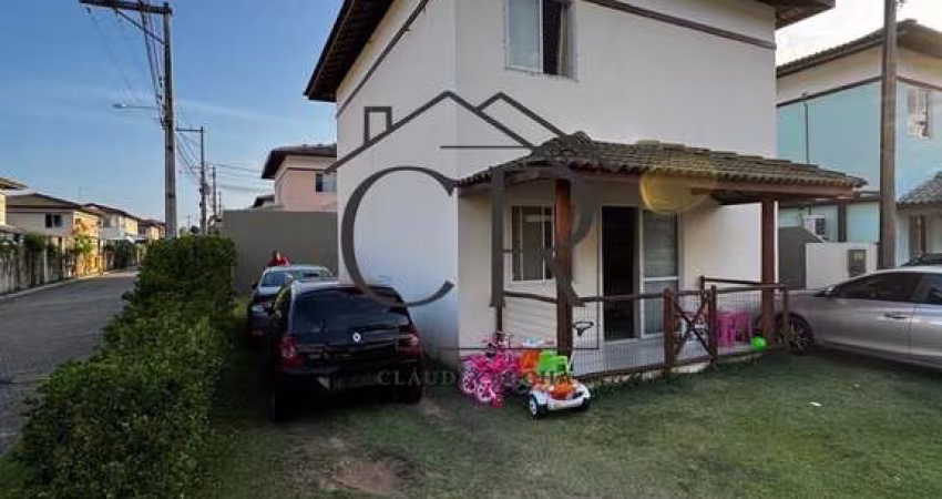 Lindíssima casa com 4 suítes em condomínio clube!