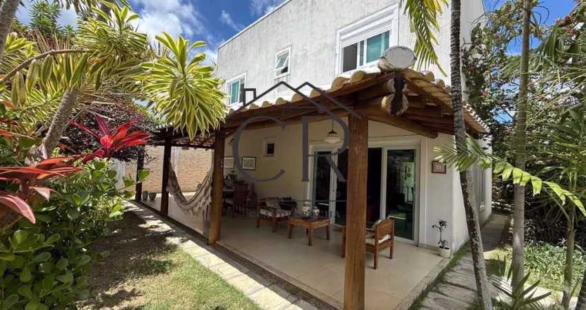 Um charme de casa para locação em condomínio com portaria 24h!