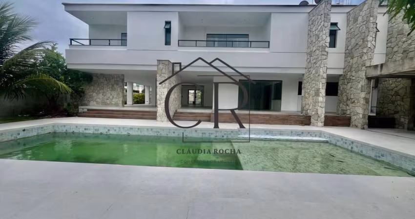 Uma verdadeira mansão no coração de Vilas do Atlântico!