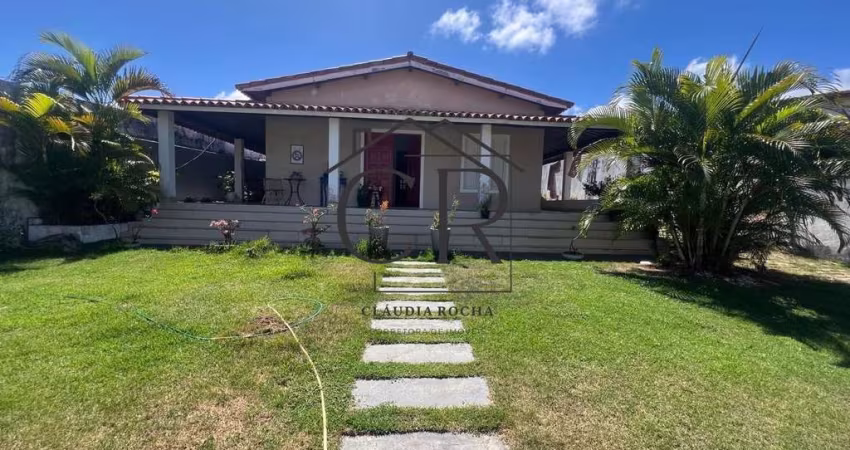 Excelente casa térrea em Ipitanga, alameda fechada!