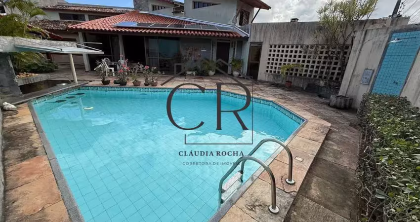 Belíssima casa no coração de vilas do atlântico, super bem localizada!