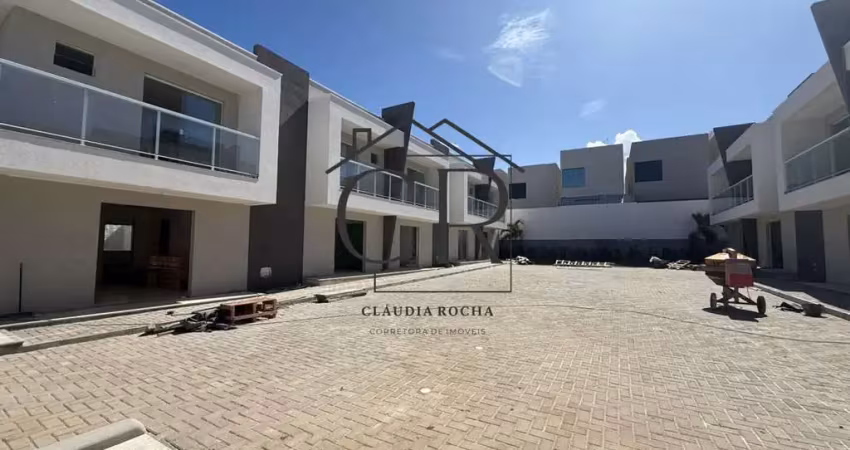 Excelente duplex em condomínio próximo a praia de ipitanga!