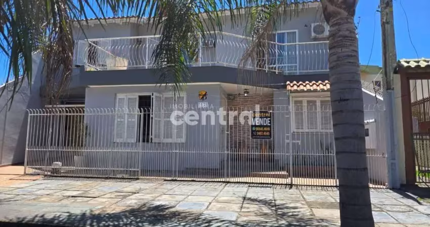 Casa 4 Dormitórios com Piscina