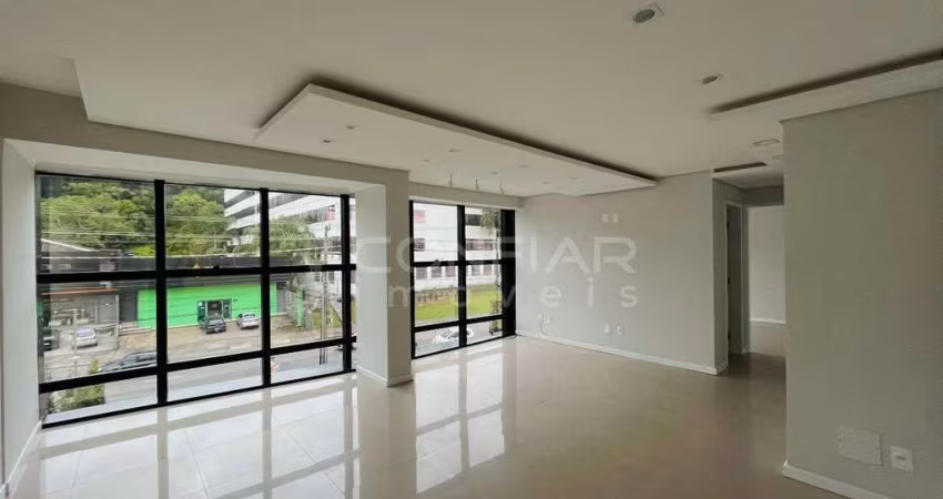 Sala comercial com 46m² e uma linda vista por R$2.350,00 + TAXAS