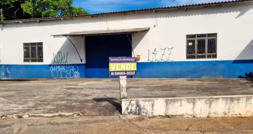 Terreno à venda na Avenida Kakogawa, 201, Parque das Grevíleas, Maringá