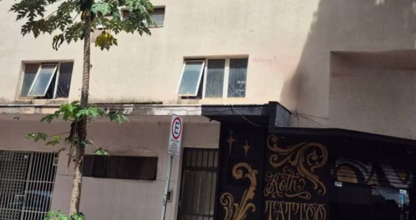 LOCAÇÃO | Apartamento, com 3 dormitórios em Zona 03, Maringá