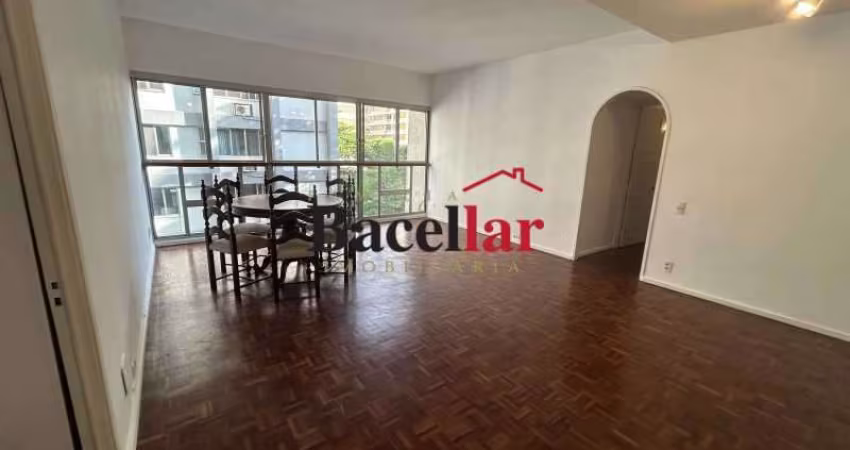 Apartamento com 2 quartos para alugar na Rua Ministro Ramos Monteiro, Leblon, Rio de Janeiro