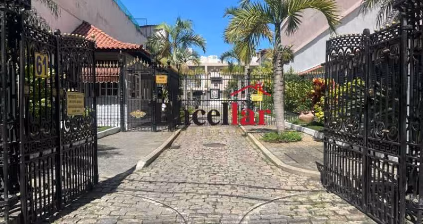 Casa em condomínio fechado com 3 quartos para alugar na Rua José Higino, Tijuca, Rio de Janeiro