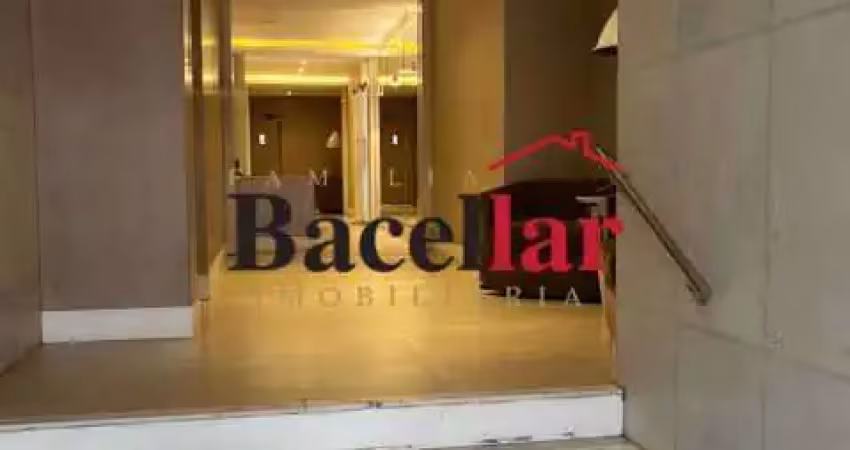 Apartamento com 2 quartos à venda na Avenida Nossa Senhora de Copacabana, Copacabana, Rio de Janeiro