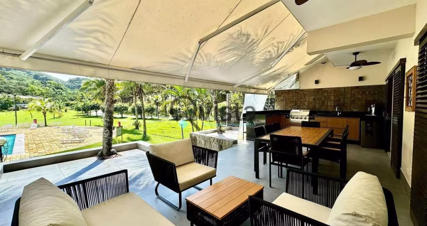 Sobrado à Venda na Enseada no Guarujá | Qvista inteligencia imobiliário