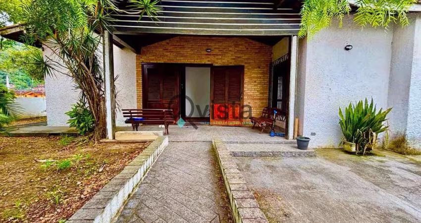Casa à venda, Enseada, Guarujá, SP