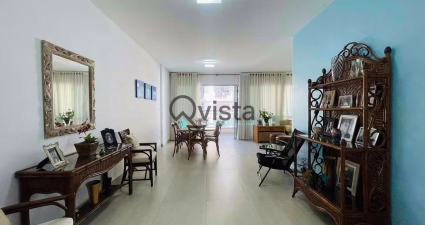 Apartamento Reformado 3 Dormitórios, 1 Suite, Ampla Sacada à Venda na Pitangueiras no Guarujá | QVi