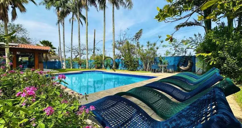 Casa finamente decorada e reformada com 4 suítes  à venda, enseada, guarujá, sp