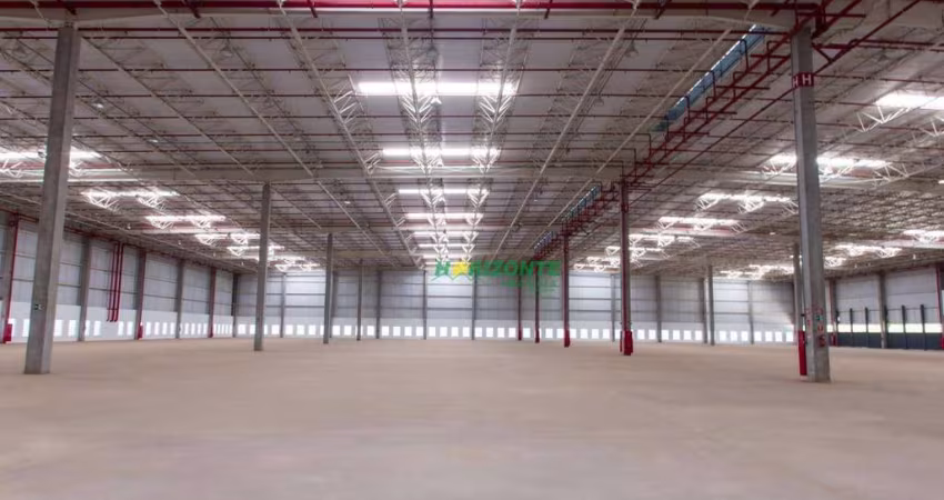 Galpão para alugar, 3885 m² por R$ 101.943,00/mês - Vila Galvão - Caçapava/SP