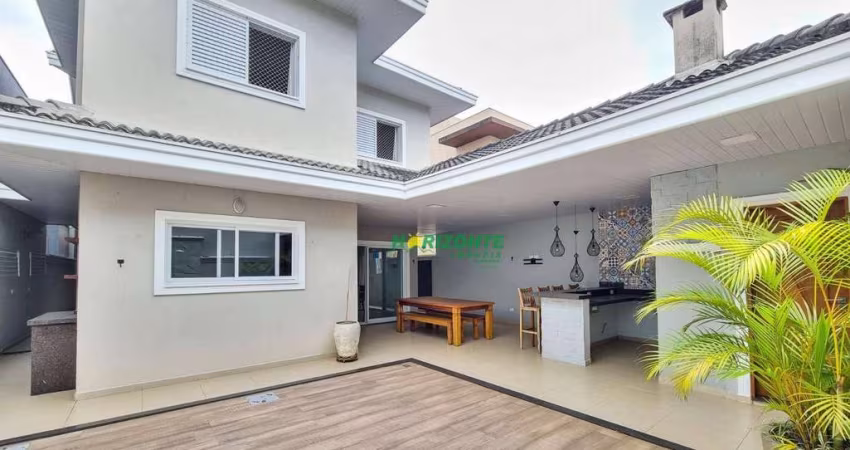 Casa com 4 dormitórios à venda no Urbanova - São José dos Campos/SP