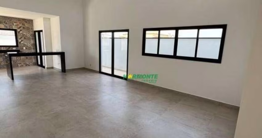 Casa à venda, 150 m² por R$ 920.000,00 - Residencial Terras Do Vale - Caçapava/SP