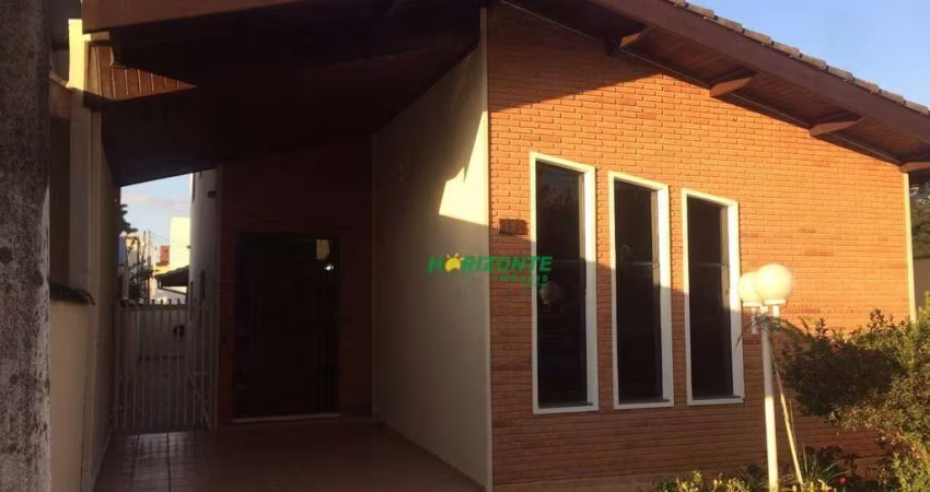 Casa com 3 dormitórios à venda, 252 m² - Urbanova - São José dos Campos/SP