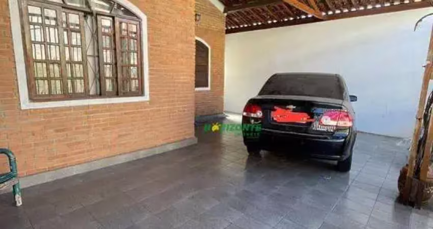 casa com edicula no bairro monte castelo