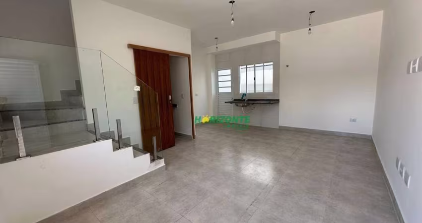 Casa com 2 dormitórios à venda, 67 m² por R$ 310.000,00 - Chácaras Pousada do Vale - São José dos Campos/SP