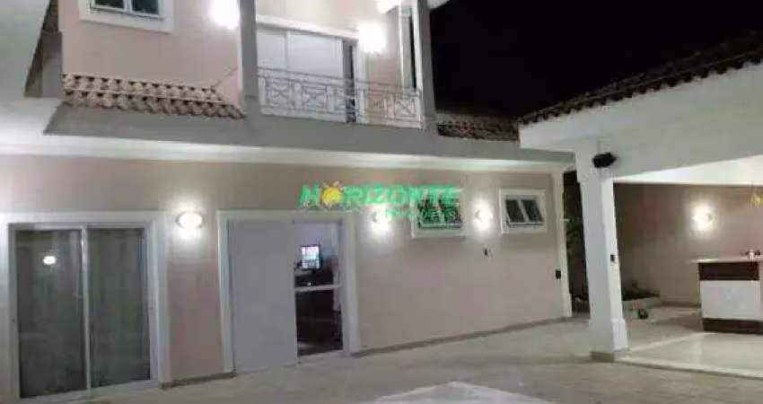 Casa com 3 dormitórios à venda, 306 m² - piracangaguá - taubaté/sp