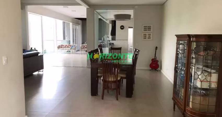 Casa à venda e locação no condomínio  no bairro vila branca  jacareí  sp