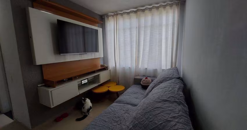 Apartamento para Venda em São Gonçalo, Colubandê, 2 dormitórios, 1 banheiro, 1 vaga