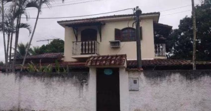 Sítio para Venda em Itaboraí, Manilha, 5 dormitórios, 1 suíte, 3 banheiros, 3 vagas