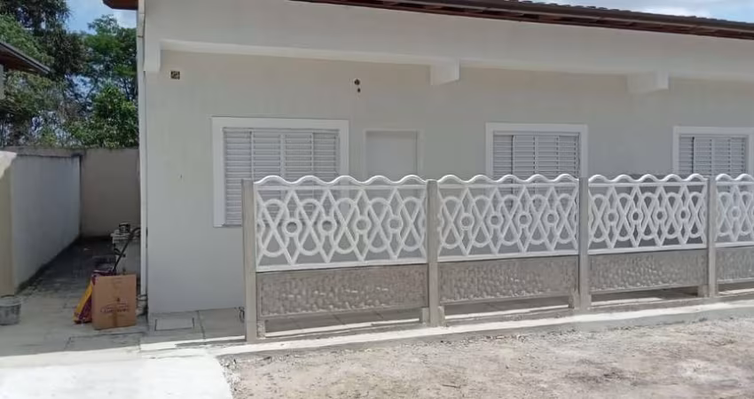 Casa em Condomínio para Venda em Niterói, Sapé, 2 dormitórios, 2 banheiros, 1 vaga