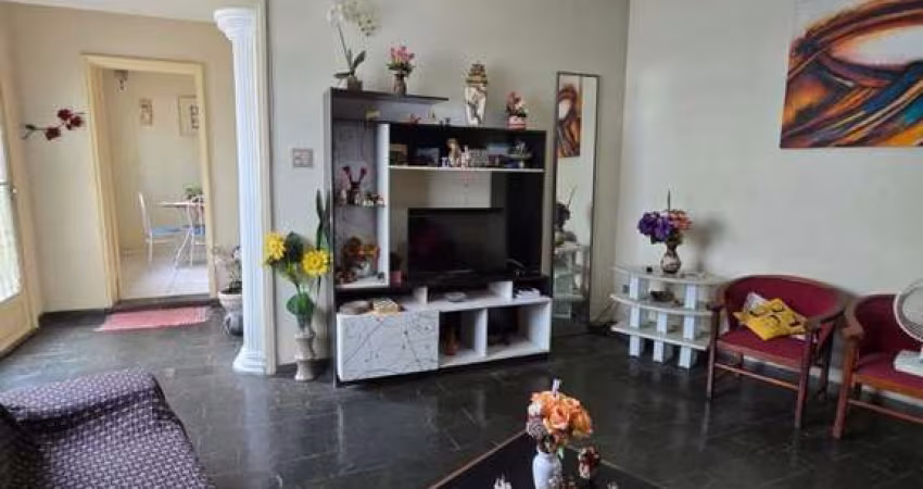 Casa para Venda em Niterói, Santa Rosa, 4 dormitórios, 1 suíte, 4 banheiros, 3 vagas