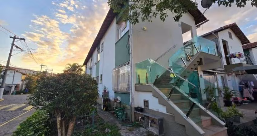Casa para Venda em São Gonçalo, Colubandê, 2 dormitórios, 1 banheiro, 1 vaga