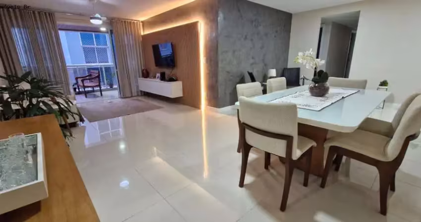 Apartamento para Venda em Niterói, Icarai, 4 dormitórios, 2 suítes, 4 banheiros, 2 vagas