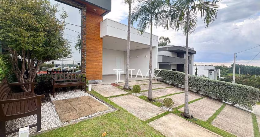 Casa com 2 dormitórios, sendo 1 suíte à venda, 155 m² por R$ 1.500.000,00 - Jardim Residencial Viena - Indaiatuba/SP