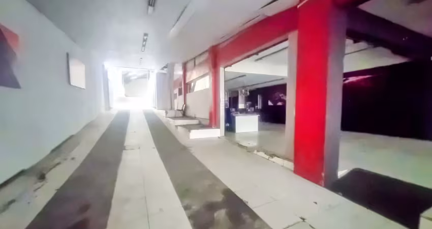 Barracão / Galpão / Depósito com 4 salas para alugar na Avenida Dom Hélder Câmara, 6913, Pilares, Rio de Janeiro
