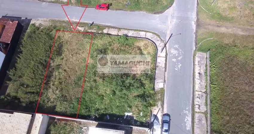 Terreno região central de ilha comprida, rua asfaltada, escritura e licença de muro e calçada