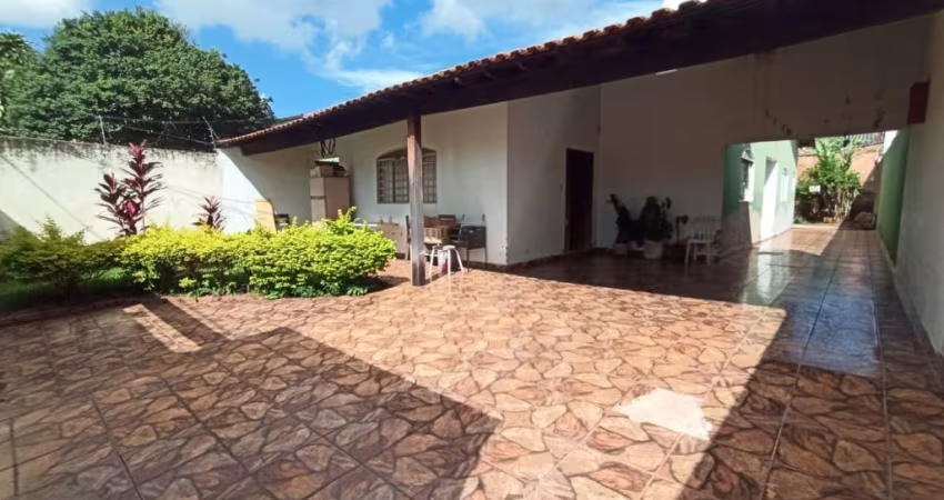 Casa de 151m2 no Bairro Segismundo Pereira