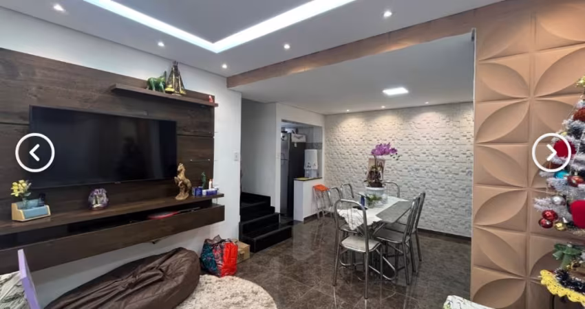 Belíssima casa Jd Patricia com Edícula!!! Oportunidade!