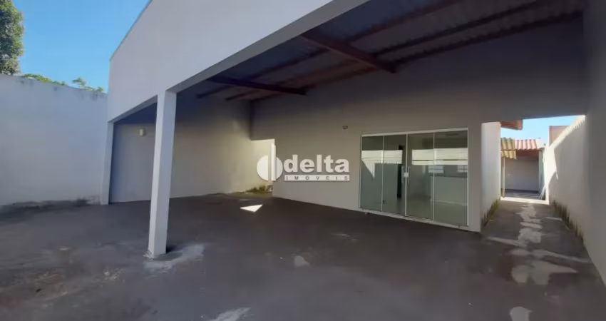 Casa Residencial , 03 Quartos, Jardim Holanda,  Uberlândia - MG.