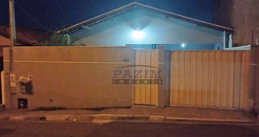 Casa com 3 dormitórios à venda, 165 m² por R$ 750.000,00 - Vila Garcez - Vinhedo/SP