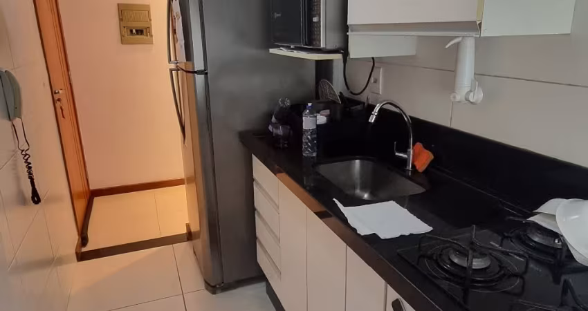 Apto à Venda - Sacada e Completo em armários