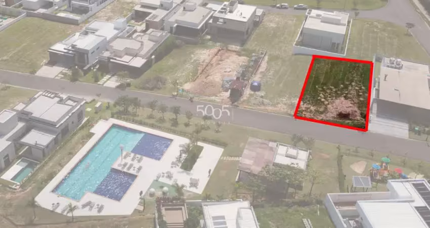Terreno à venda no condomínio villas do golf, com 503,20m² de área útil. excelente lote com ótima topografia, em frente à área de lazer do condomínio.